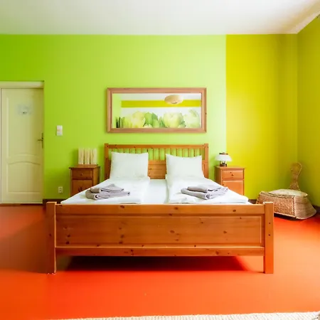 וילה Superiq Victus Walk To The Pier By Renters סופוט