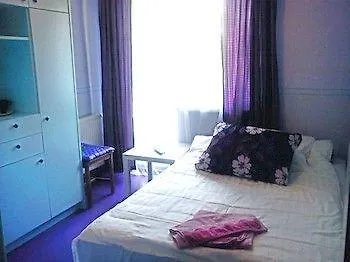 וילה Superiq Victus Walk To The Pier By Renters סופוט