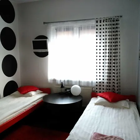 Superiq Victus Walk To The Pier By Renters * סופוט
