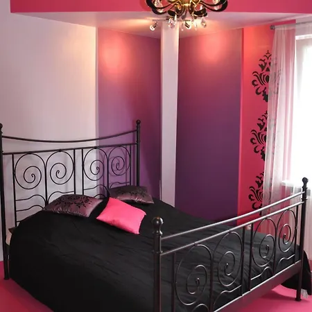 Superiq Βίλα Σόποτ